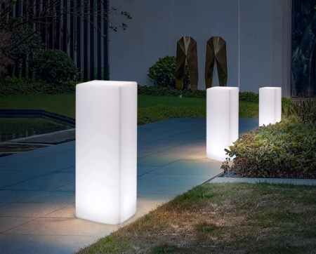 Светильник Колонна 30х115 питание от сети 220В, RGB Светильник Колонна 30х115 питание от сети 220В, RGB