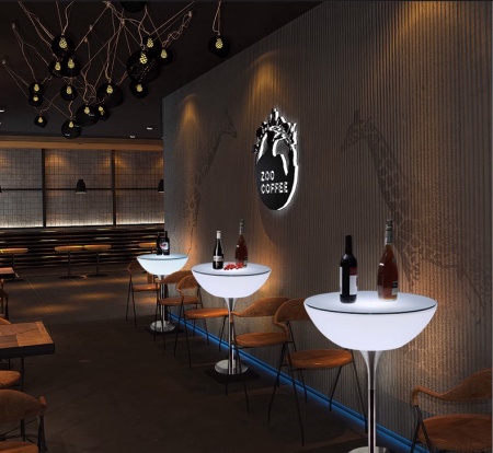 Стол светящийся квадратный на металическом основании 60х60х76 Стол светящийся квадратный на металическом основании 60х60х76